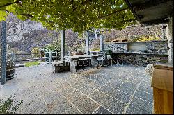 Traditional Rustico for sale in Foroglio: a jewel in the heart of one of Switzerland's mo
