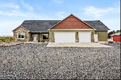 245 W Huntzinger Rd, Selah WA 98942