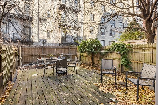 Enchanting Duplex in the Heart of Manhattan - 125 W 95th St3 Bed, 2 Bath with Private Back