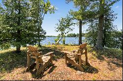 Private Island, Amazing Lake