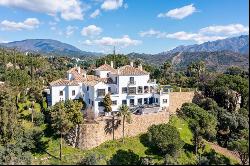 Unique cortijo-style villa with stunning sea and mountain views , Benahavis 29678