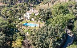 Unique cortijo-style villa with stunning sea and mountain views , Benahavis 29678