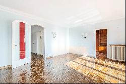 High and very bright apartment with views in Sant Gervasi - La Bonanova.