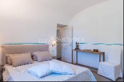 Beautiful apartamanent with garden in the centre of Capri