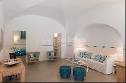 Beautiful apartamanent with garden in the centre of Capri