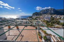 Luxury Penthouse with breathtaking panorama in Capri