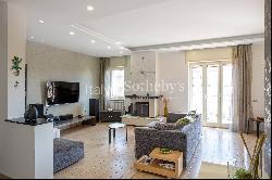 Bright penthouse in Vomero