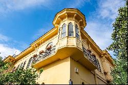 Panoramic liberty villa surrounded by greenery