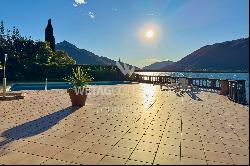 Lugano-Bissone: apartment for sale, with direct access to the lake, outdoor swimming pool