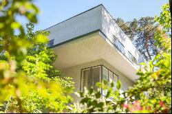 Unique BAUHAUS Villa in Berlin