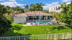 607 Layne Blvd, Hallandale Beach FL 33009