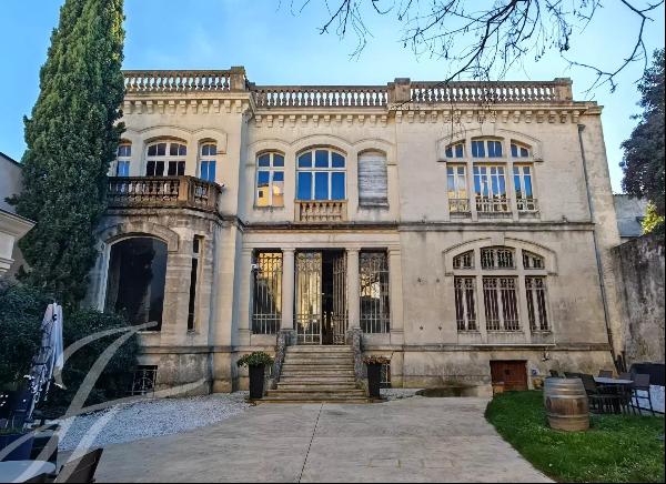 Private mansion, building over 650 m² Montélimar town center