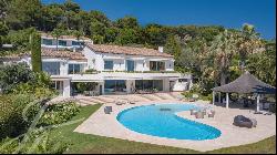 Cannes Californie Architect-designed property with panoramic sea view