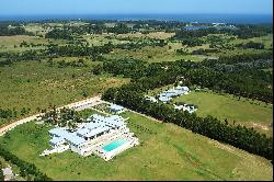 Magnificent mansion in La Barra