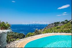 Villa with swimming pool in Anacapri