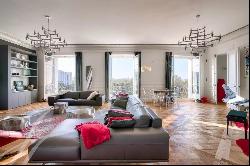 Superb restored apartment - Avenue Foch