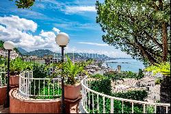 Exclusive villa with panoramic terraces and gardens close to Salerno and Vietri