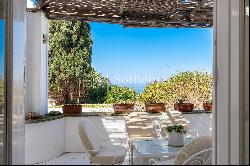Historical house with seaview in the heart of Anacapri