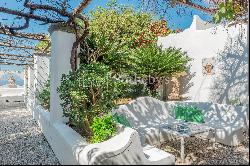 Historical house with seaview in the heart of Anacapri