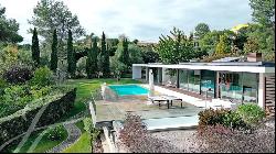 Excellent villa, set in the Sintra countryside and mountains