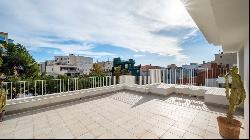 Great flat with separate guest apartment for sale in El Terreno,, Palma de Mallorca 07014