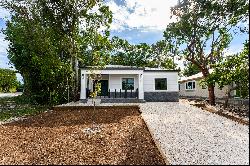 78 Coral Way, Key Largo