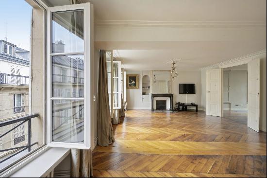 Vente - Appartement Paris 8eme - 1a 690a 500a 