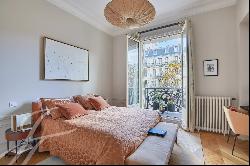 Fully refurbished reception apartement - Parc Monceau