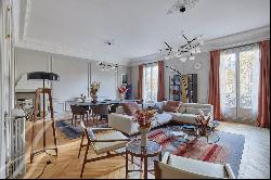 Fully refurbished reception apartement - Parc Monceau