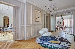 Fully refurbished reception apartement - Parc Monceau