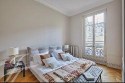 Fully renovated reception apartment - Parc Monceau