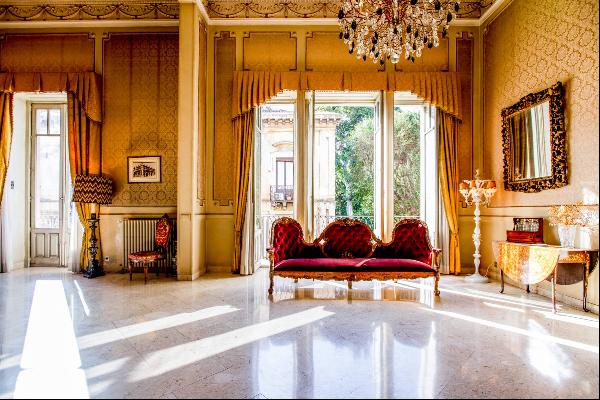 Elegant historic residence in the heart of Catania
