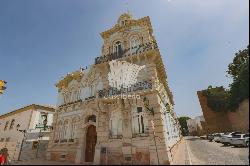 Stylish Living in Faro's 6-Floor Architectural Marvel