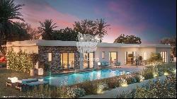 Stylish 3-Bed Villa with Custom Interiors