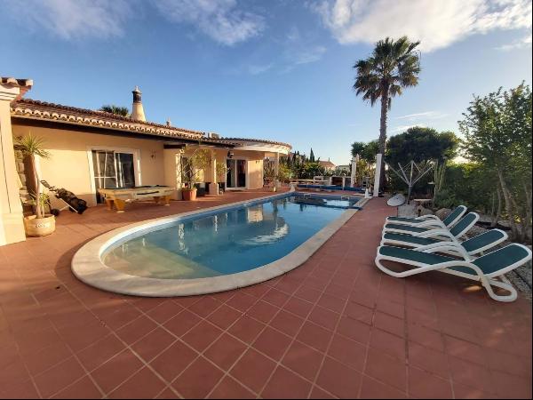 Excellent Villa with Pool in Carvoeiro