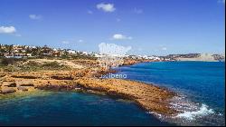 New Villa in a Quiet Area