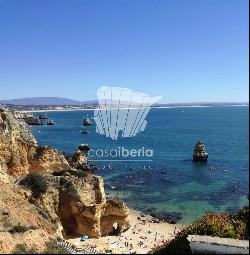 New Villa in a Quiet Area