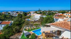 Hillside Villa Retreat with Spectacular Views