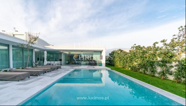 Four bedroom villa with pool, for sale, in Vila do Conde, Portugal