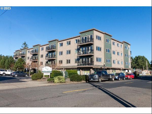 211 HARBOR ST #39, Florence OR 97439
