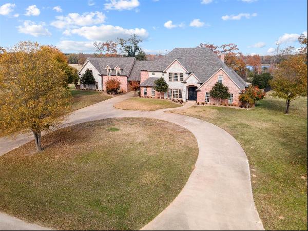 LUXURY COUNTRY HOME FOR SALE IN BULLARD TX