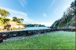 St. Catherines Cove, Fowey, Cornwall, PL23 1JH