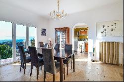 Sole agent - Provencal villa with a panoramic view of the hills of Nice
