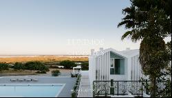 Modern 3-bedroom Villa, private condominium, in Fuseta, Olho, Algarve