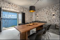 BEAUTIFUL STONE HOUSE WITH BREATHTAKING SEA VIEW - ISLAND OF BRAC