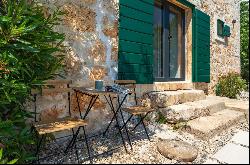 BEAUTIFUL STONE HOUSE WITH BREATHTAKING SEA VIEW - ISLAND OF BRAC