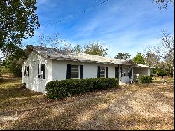 2863 Calloway Street, Marianna FL 32446