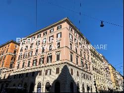 Via Cavour, Roma RM 00184