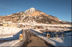 Riverfront Living In Crested Butte