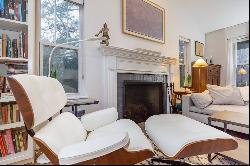 Summer Rental - Traditional East Hampton Home for July-Labor Day